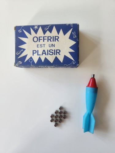 Fusée gadget tirette fete