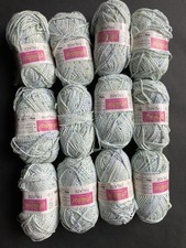 Lot de 12 Pelotes De Laine