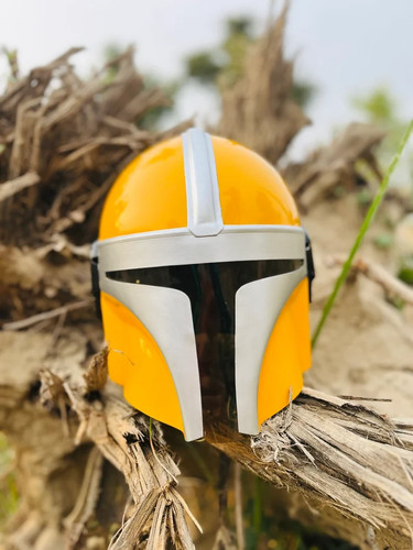 Casque mandalorian yellow - casque,