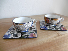 DEUX TASSES A THE ET SOUCOUPES