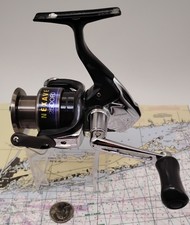 SHIMANO NEXAVE 2500FD SPINNING FISHING REEL ULTRA-LIGHT-to-LIGHT ACTION FISHING