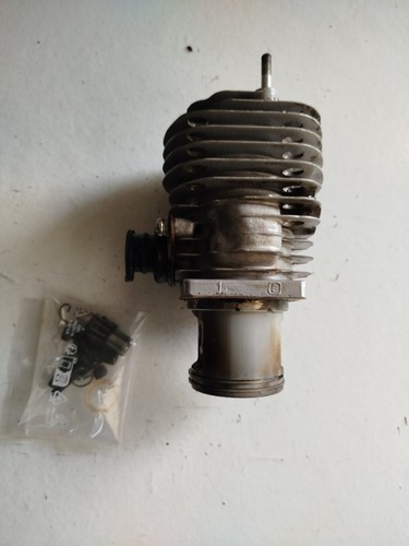 Cylindre piston pour - ,