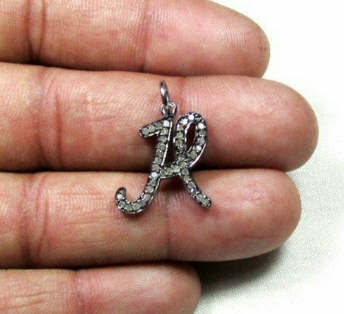Collier prénom initial