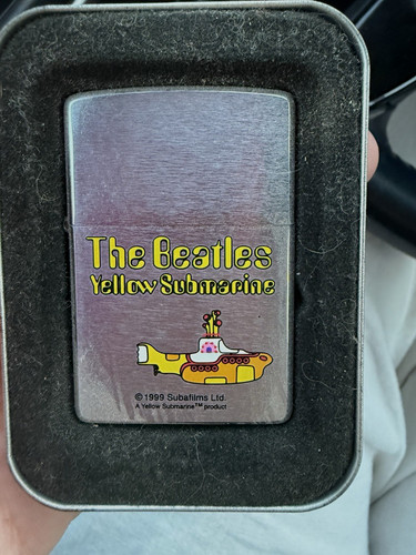 Zippo the beatles yellow - zippo,