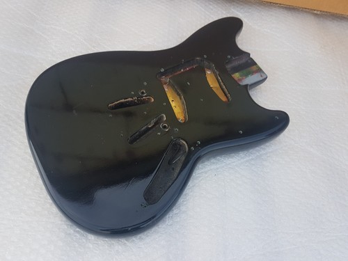 1966 fender mustang body - mustang,