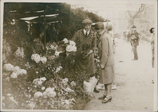 Fleuriste à Paris, vers 1930