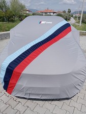 Housse de voiture grise pour