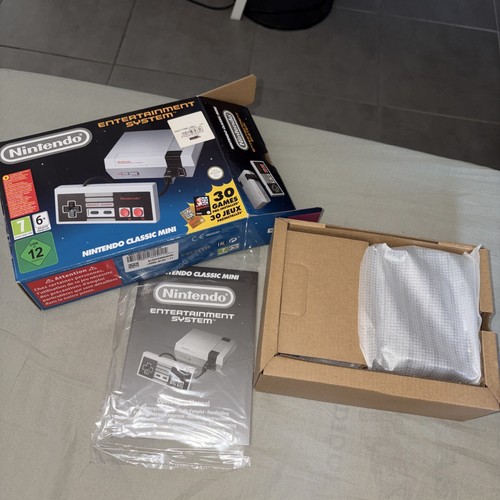 Nintendo classic mini console - nintendo,