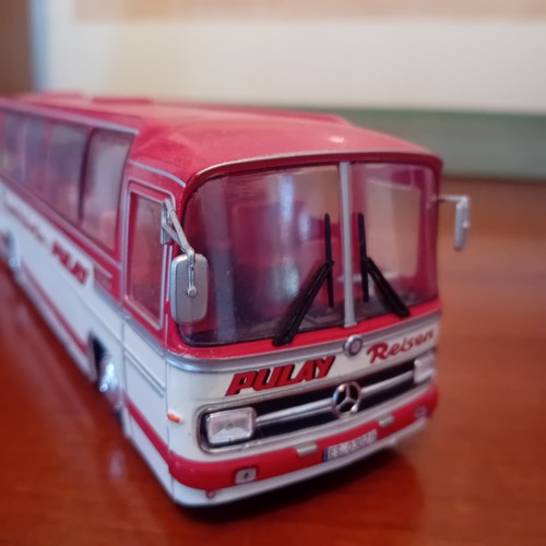 Autocar mercedes o302 échelle - mercedes,