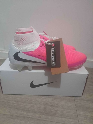 Paire crampon nike - paire,
