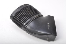 MASERATI LEVANTE SQ4 3.0 430CH Ladeluftrohr Ansaugschlauch Ansaugrohr 670034629