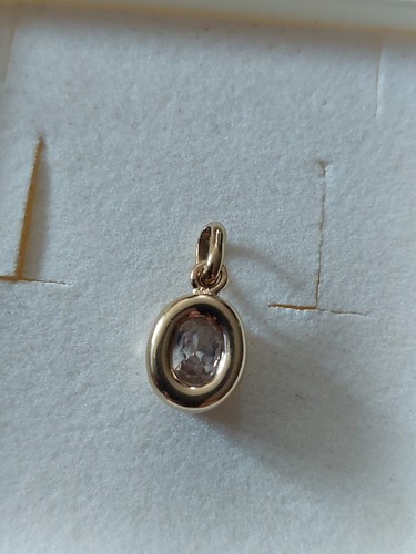 Pendentif plaqué et - en,