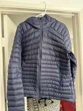 Decathlon Forclaz Navy Blue Puffer, XL (fits Like Large), EUC