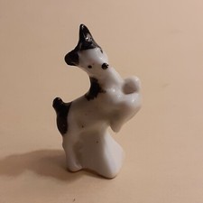 FEVE Ancienne BIQUETTE DE