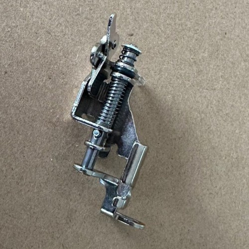 Pied broder pour machine à - à,