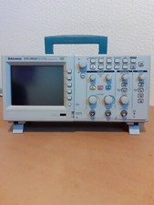 Tektronix TDS2002B