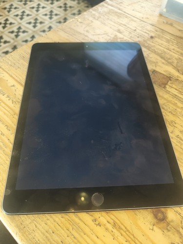 Tablette apple ipad - 9,7", a1567
