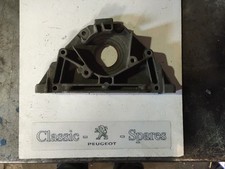 peugeot 205 1.9 1.6 gti alloy Crank Case End Casing / Seal Housing
