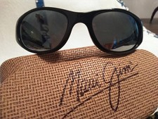 NEW RARE Vintage Maui Jim 142-02 Volcano Black/ Polarized Gray Lenses w/Case