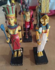 8 figurines egyptienne