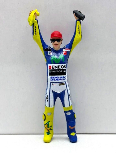 Valentino rossi yamaha - valentino,