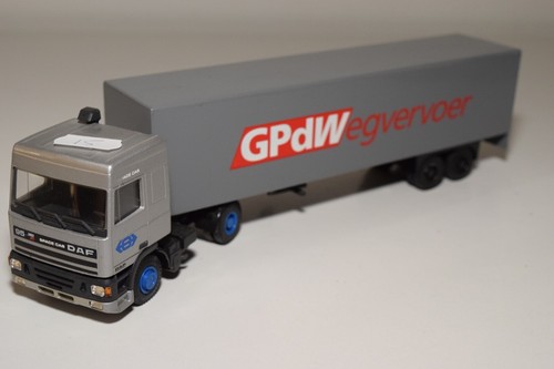 Camion lion car daf 95 - 1:50,