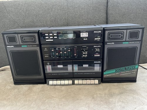 Poste radio lecteur double - lecteur,