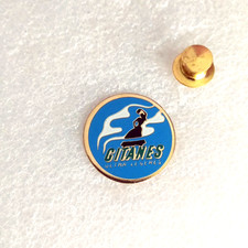 Pin's Lapel Pin Enamel Pins Tobacco Cigarettes GYPSIES ULTRA LIGHT Enamel
