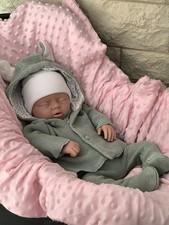 Bébé reborn garçon full body silicone