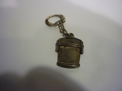 Ancien porte clés aluminium