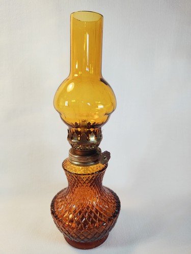 Lampe pétrole verre ambré - à,