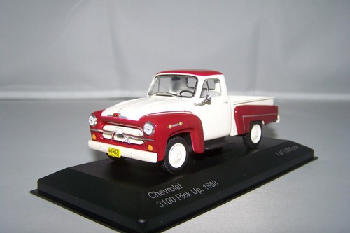 Utilitaire whitebox - 1/43,