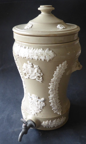 Ancien fontaine filtres - /,