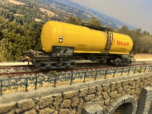 Wagon citerne roco - shell, ho