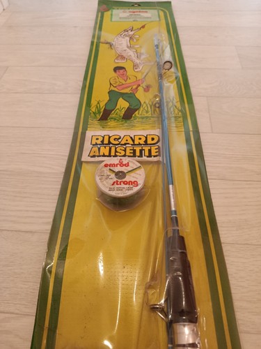 Cane pêche ricard très - cane, a
