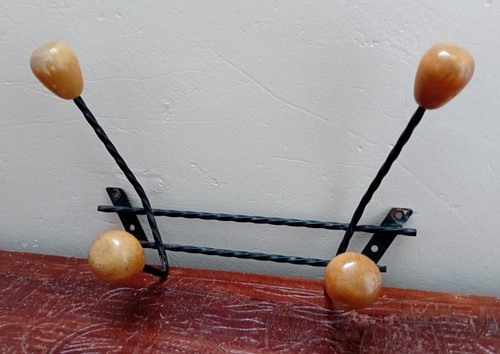 Ancien porte manteaux - , fer