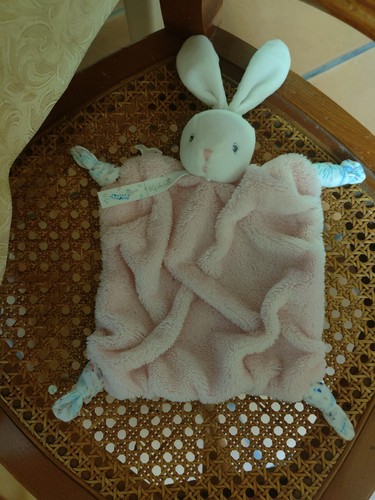 Doudou lapin plume kaloo - doudou,
