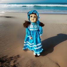 Reproduction D'une Robe Pour Poupée Modèle Début Du 20 Ème Siècle Année 1901