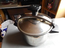 COCOTTE MINUTE AUTOCUISEUR SEB