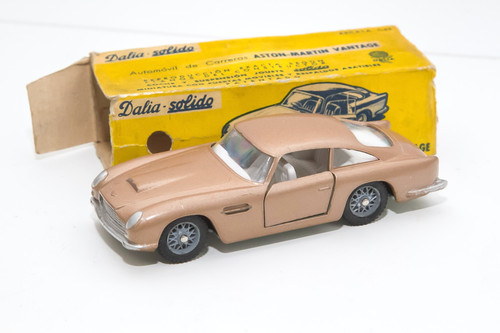 Dalia solido aston martin db5 - aston,
