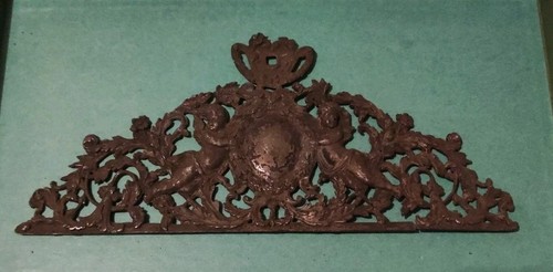 Fronton étain ou - en, autre