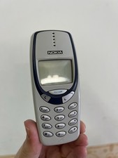 Nokia 3310 Vintage White Blue Cell Phone 2 Loose Batteries