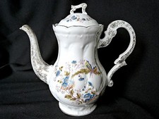 Cafetière ancienne porcelaine Paris ou Limoges  décor rocaille et oiseaux