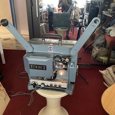 EIKI  projecteur 16mm' 'a vérifier