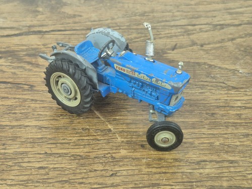 Tracteur miniature ford corgi - miniature,