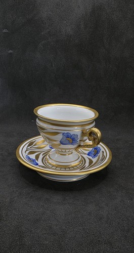 élégante tasse sa - Élégante,