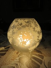 Lampe de table en verre globe