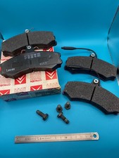 Plaquettes de frein avant