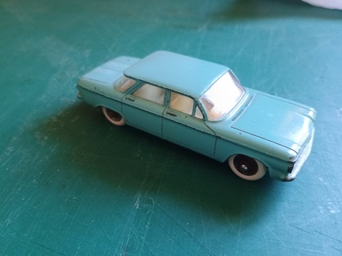 Chevrolet corvair dinky - corvair, toys