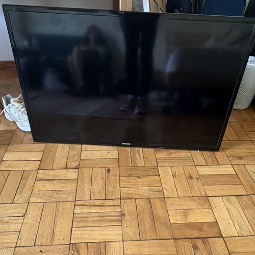 Samsung 35in plasma - plasma, flat